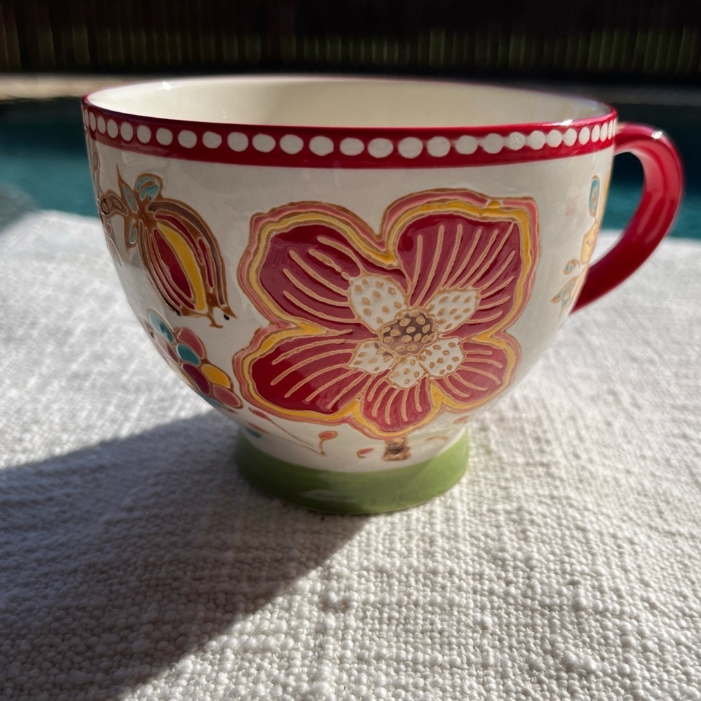 Coastline Imports Dutch Wax  Anthropolagie  Multi Colored Floral Mug 16oz‎